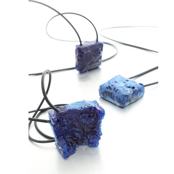 Dramatic blue resin necklace