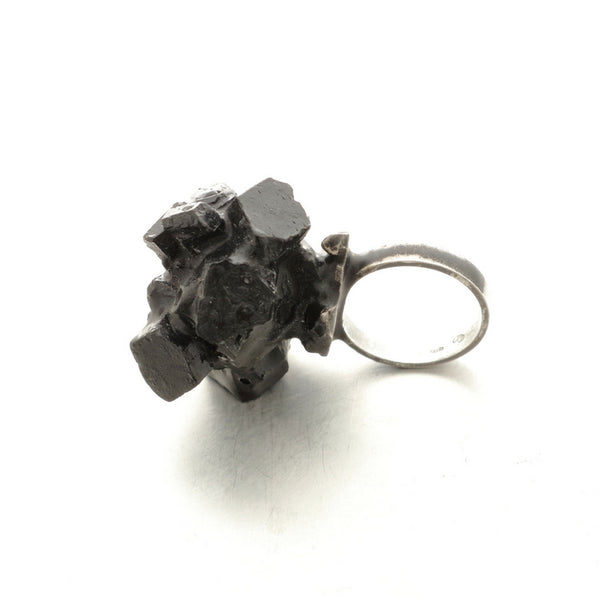 Vienna Austria jewelry shops, statement black resin and silver rings, one of a kind, by Izabella Petrut