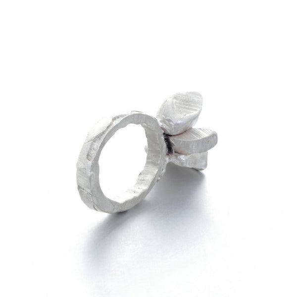 Unconventional silver ring, jewelry design Vienna