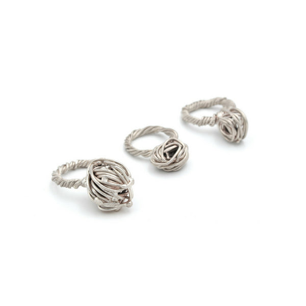spectacular sculptural silver rings, handmade in Vienna, by Izabella Petrut